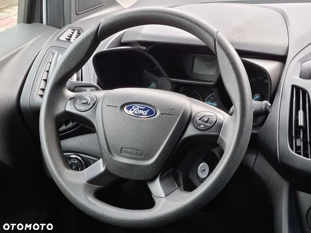 Ford Tourneo Connect - 15