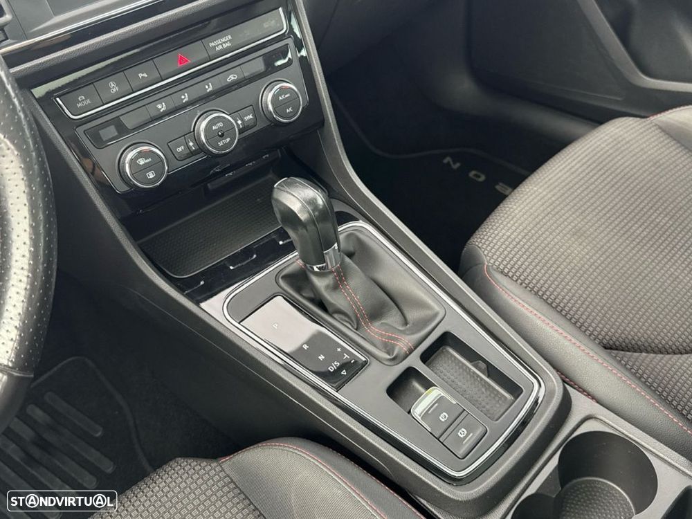 SEAT Leon 1.5 TSI FR DSG S/S - 19