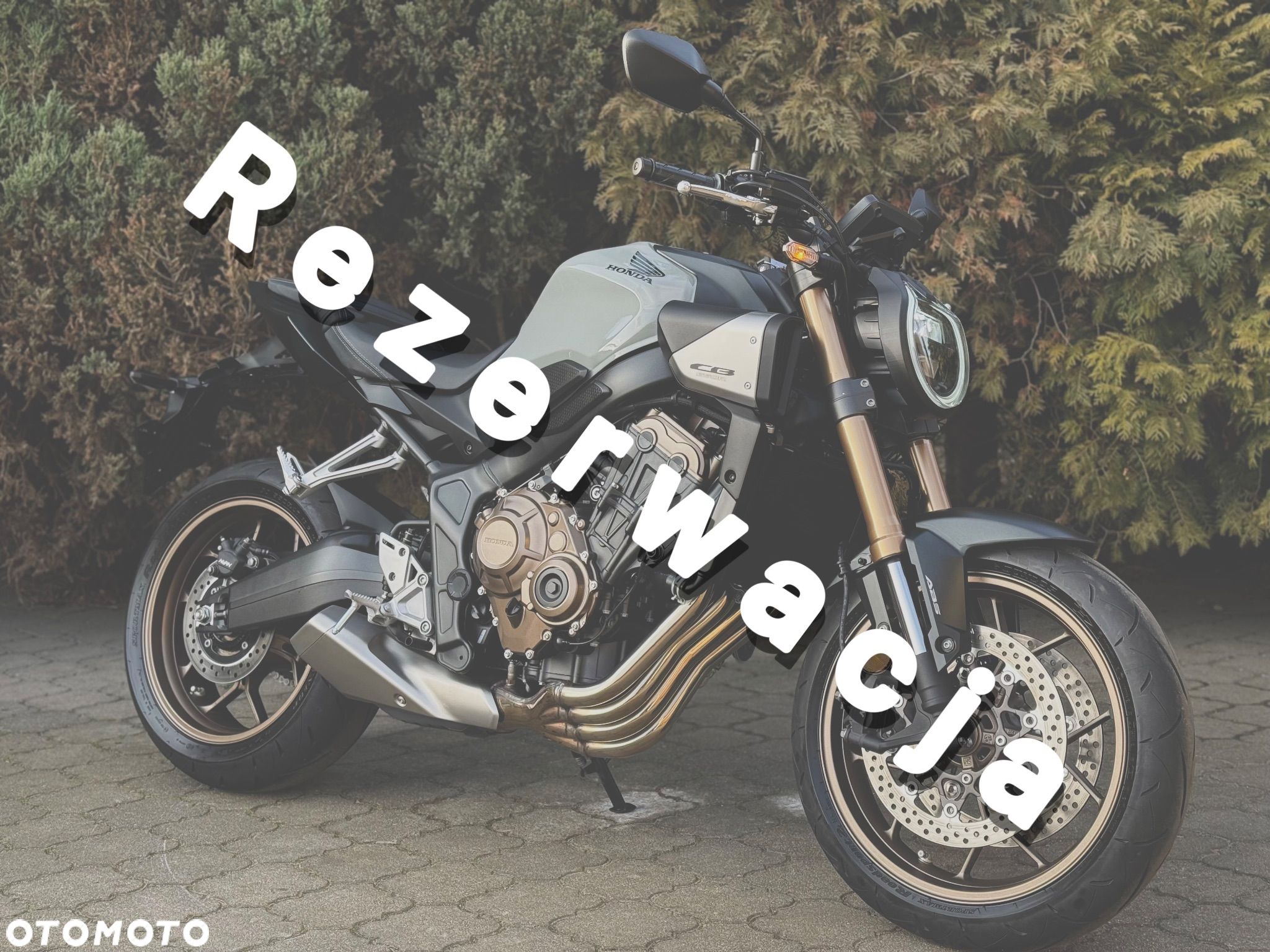 Honda CB - 1