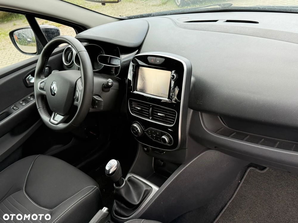 Renault Clio 1.2 16V Limited EU6 - 4