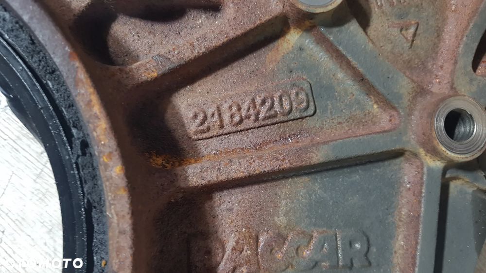 pokrywa wałka obudowa rozrządu daf xf 106 480 530 KM LIFT 2184209 - 3