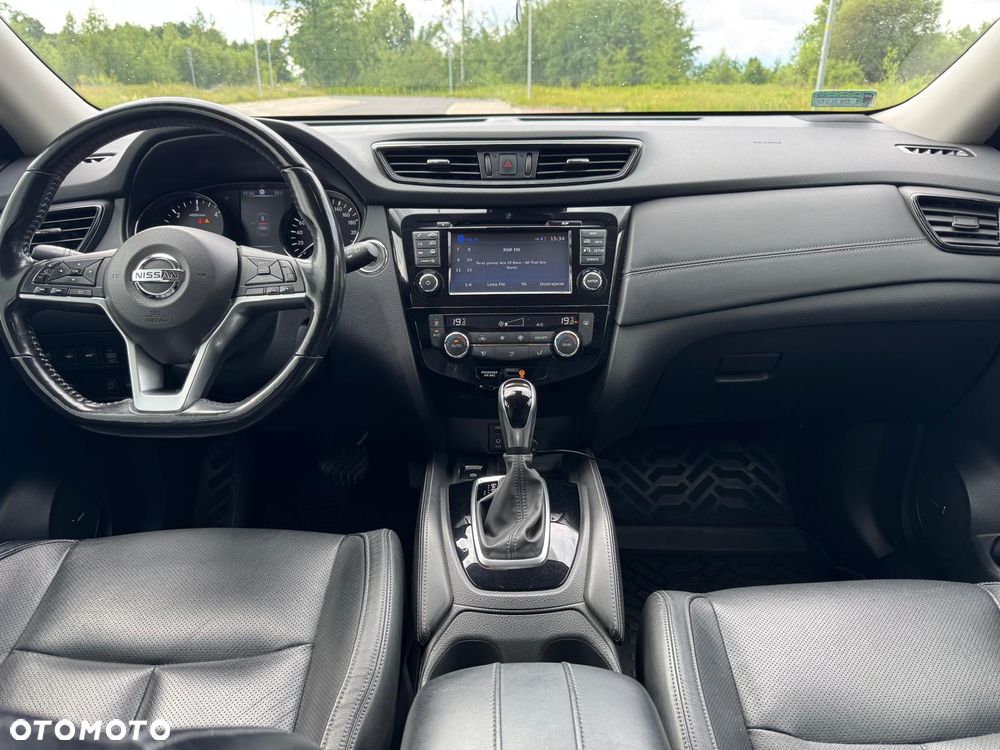Nissan X-Trail 2.0 dCi Tekna 4WD Xtronic - 10