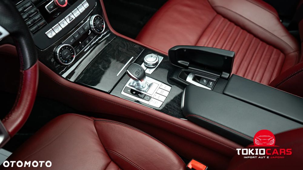 Mercedes-Benz SL - 35