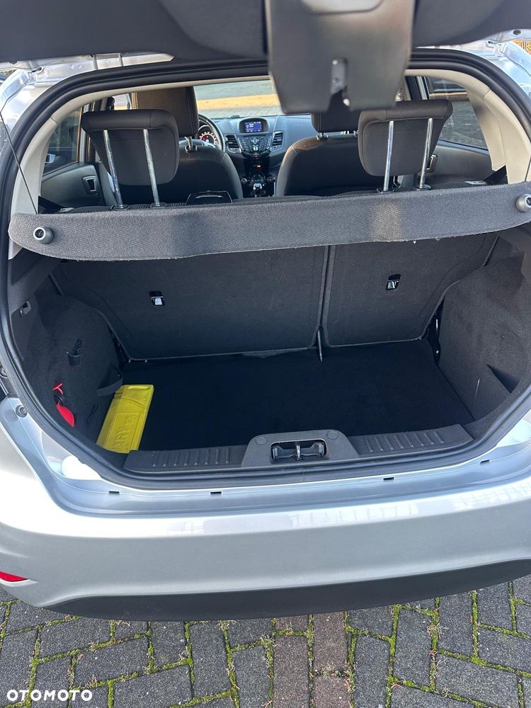 Ford Fiesta 1.5 TDCi Titanium - 19