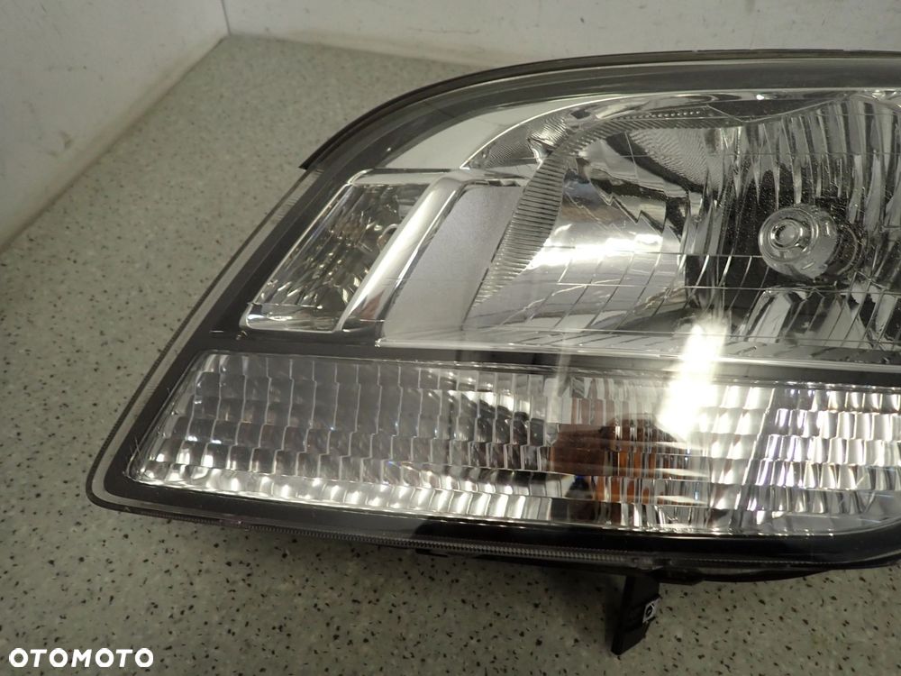 CHEVROLET ORLANDO 10- LAMPA PRZEDNIA LEWA REFLEKTOR LEWY - 11