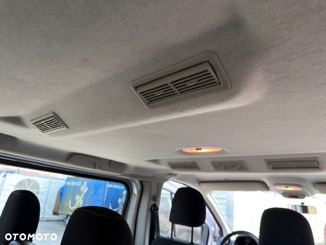 Renault Trafic Grand 1.6 dCi - 15