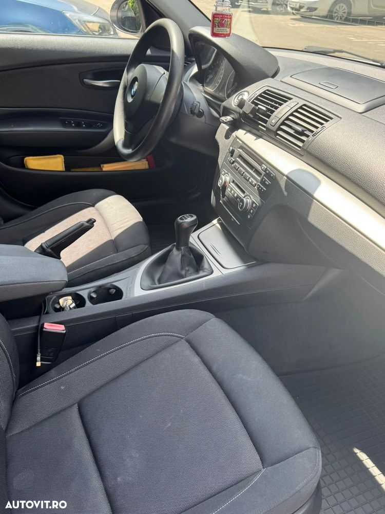 BMW Seria 1 118d - 10