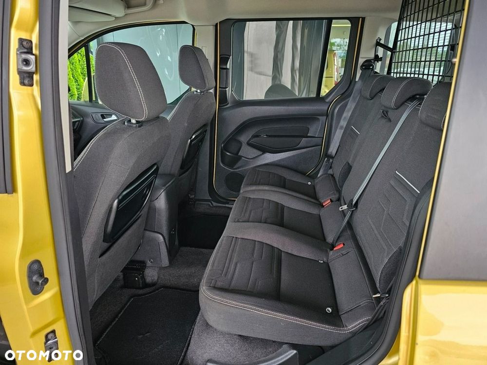 Ford Tourneo Connect - 28