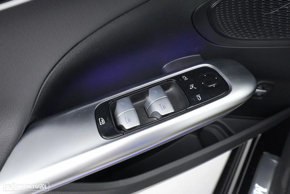 Mercedes-Benz C 300 de Avantgarde - 24