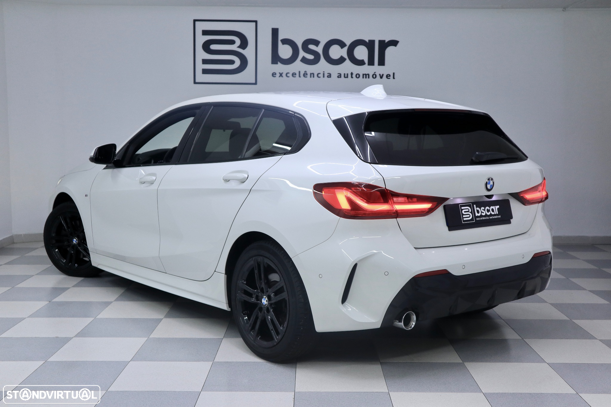BMW 116 d Pack M Auto - 3