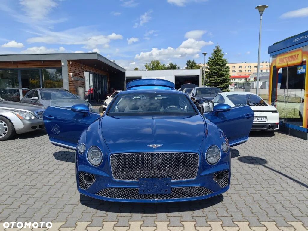 Bentley Continental GT - 11
