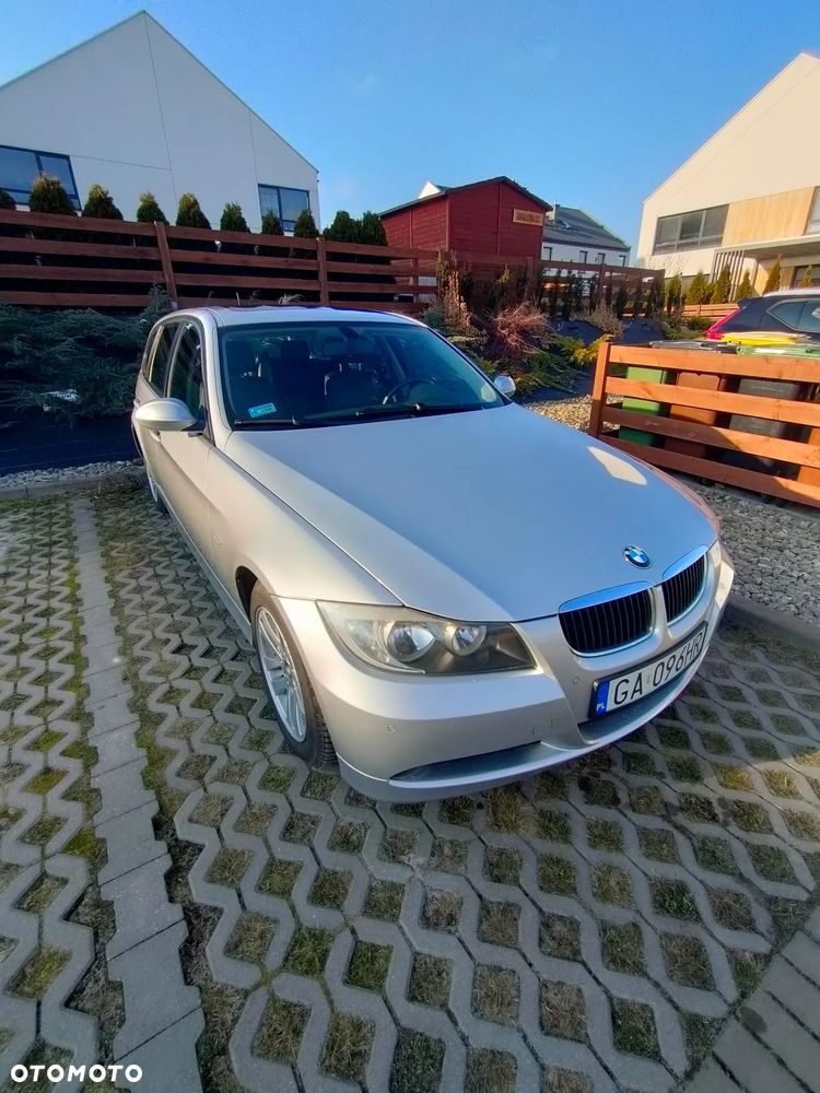 BMW Seria 3 - 1