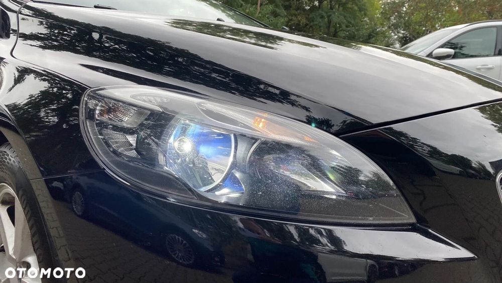 Volvo V40 - 10