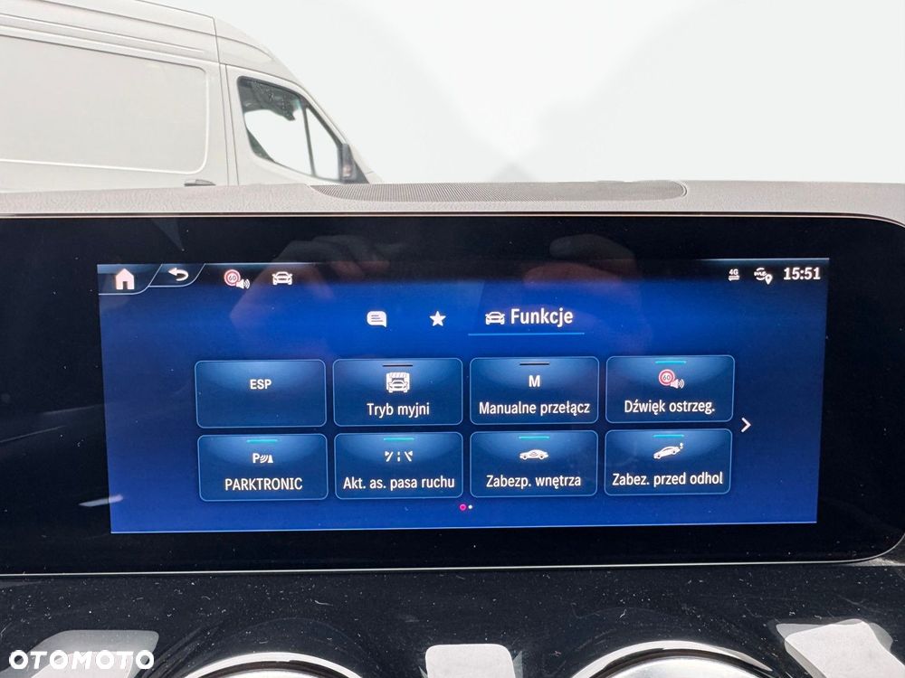 Mercedes-Benz GLA - 22