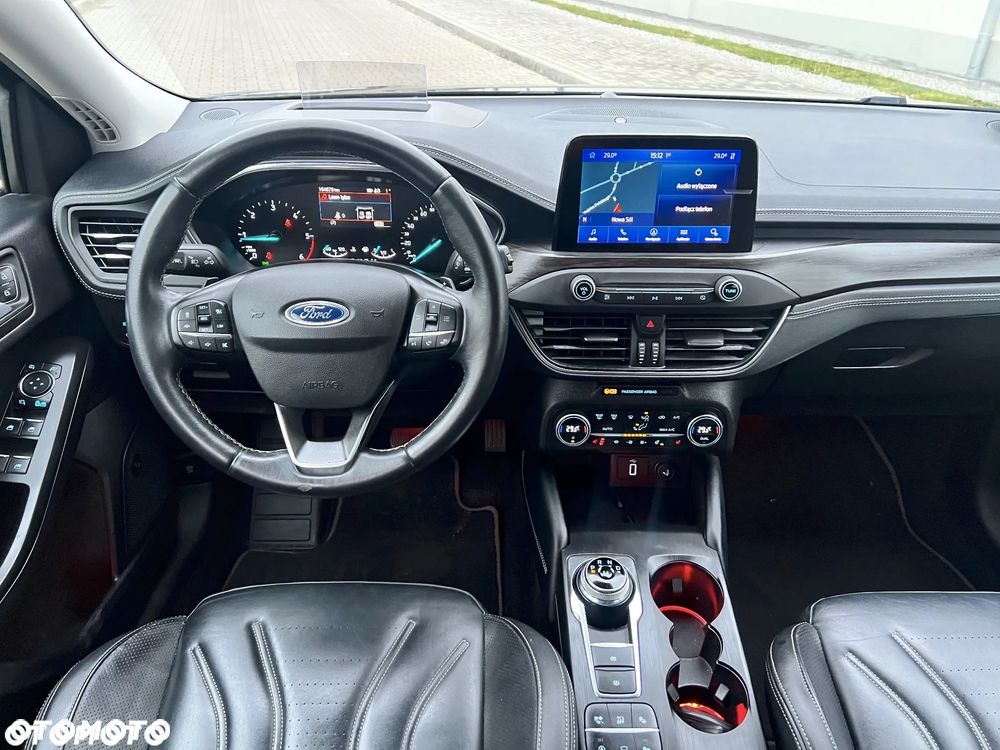 Ford Focus SW 2.0 EcoBlue Vignale - 26