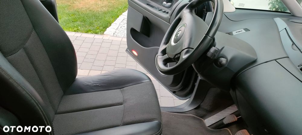 Renault Espace 2.0 dCi FAP Dynamique - 8