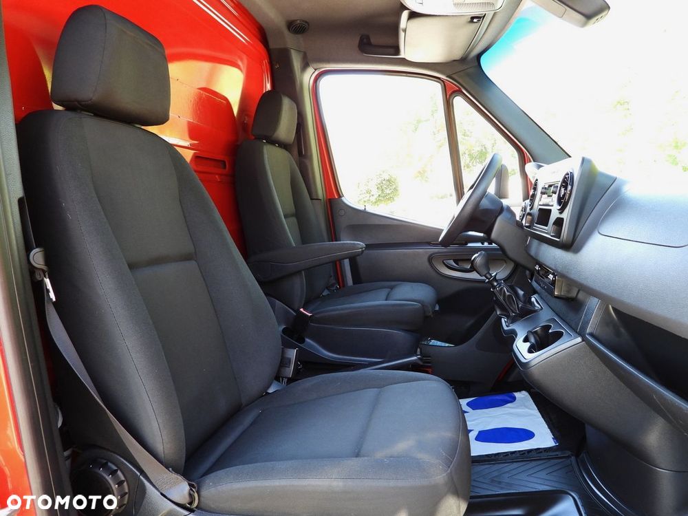 Mercedes-Benz SPRINTER 316 PLANDEKA WINDA 8 PALET WEBASTO TEMPOMAT KLIMATYZACJA  160KM - 39