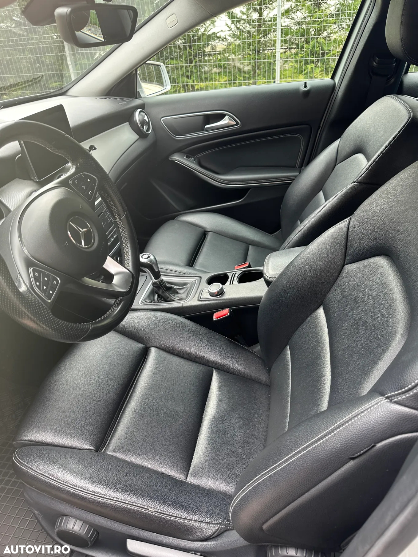 Mercedes-Benz GLA 180 - 15