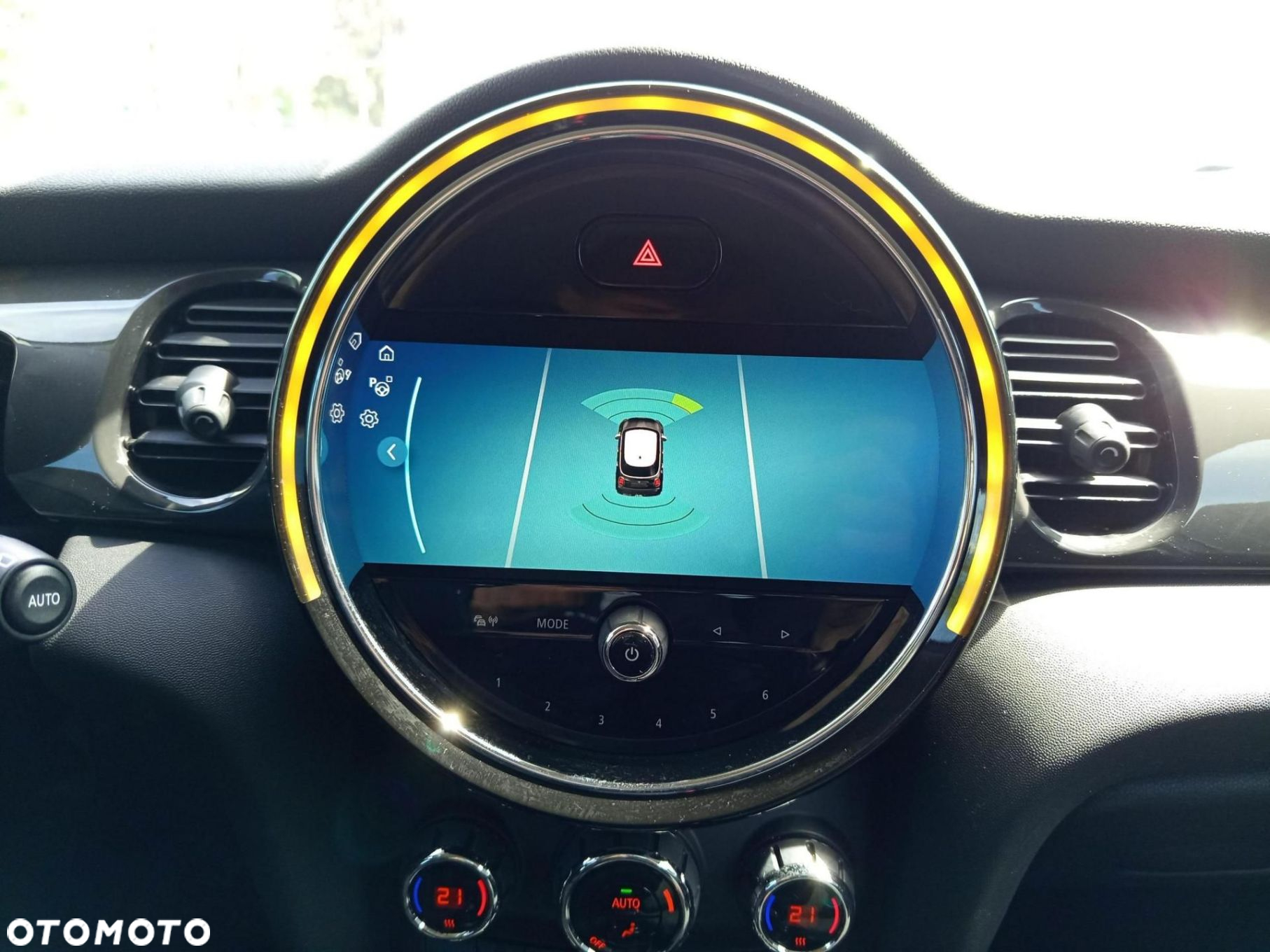 MINI Cooper - 16