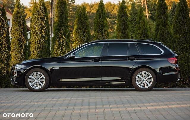 BMW Seria 5 525d - 4