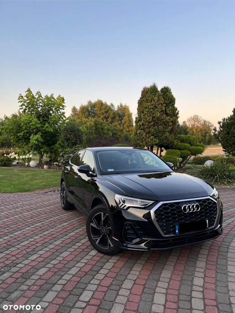 Audi Q3 Sportback - 1