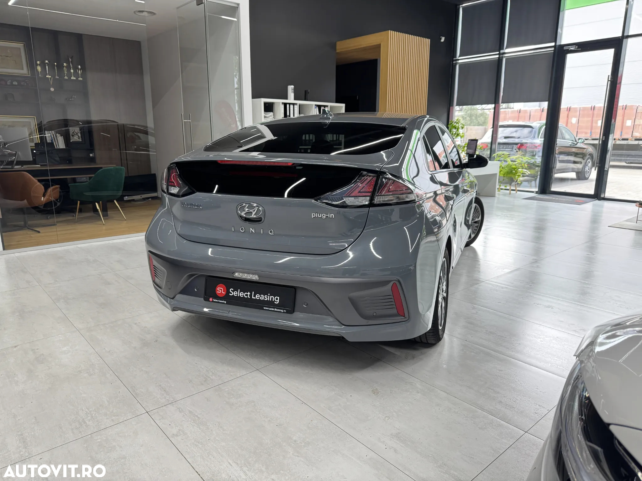 Hyundai IONIQ Plug-in-Hybrid 1.6 GDI Prime - 2