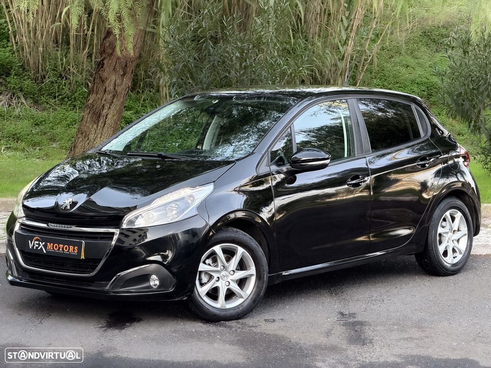 Peugeot 208 1.2 PureTech Style - 1