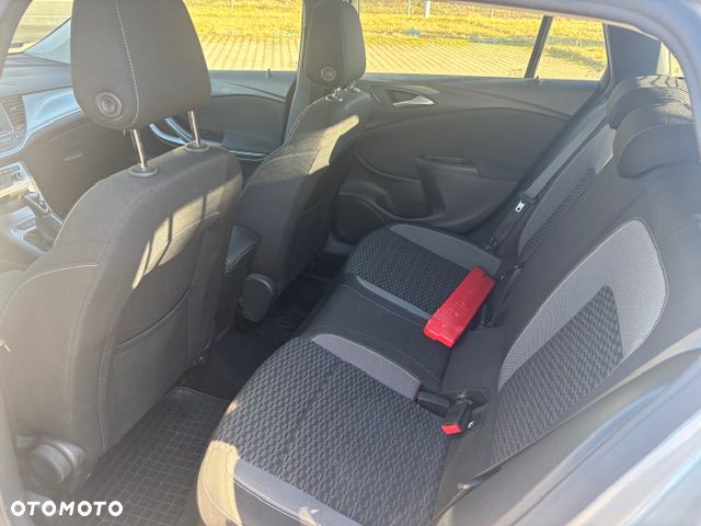 Opel Astra 1.5 CDTI Edition S&S - 9