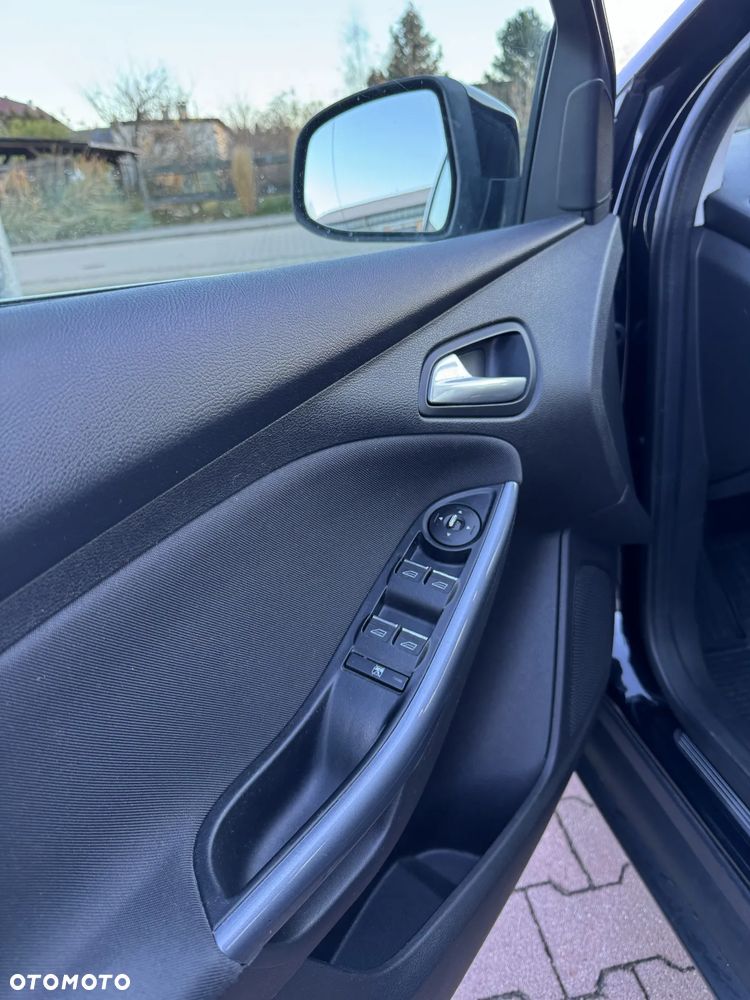 Ford Focus 1.6 TDCi DPF Start-Stopp-System Titanium - 8