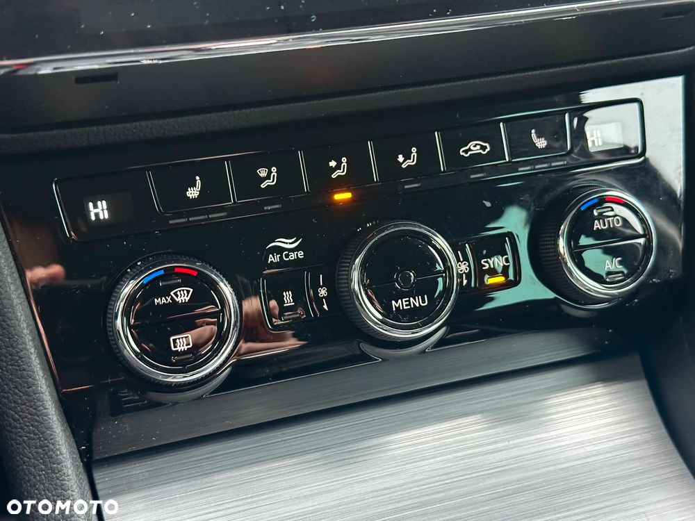 Skoda Superb 2.0 TSI Ambition DSG - 20