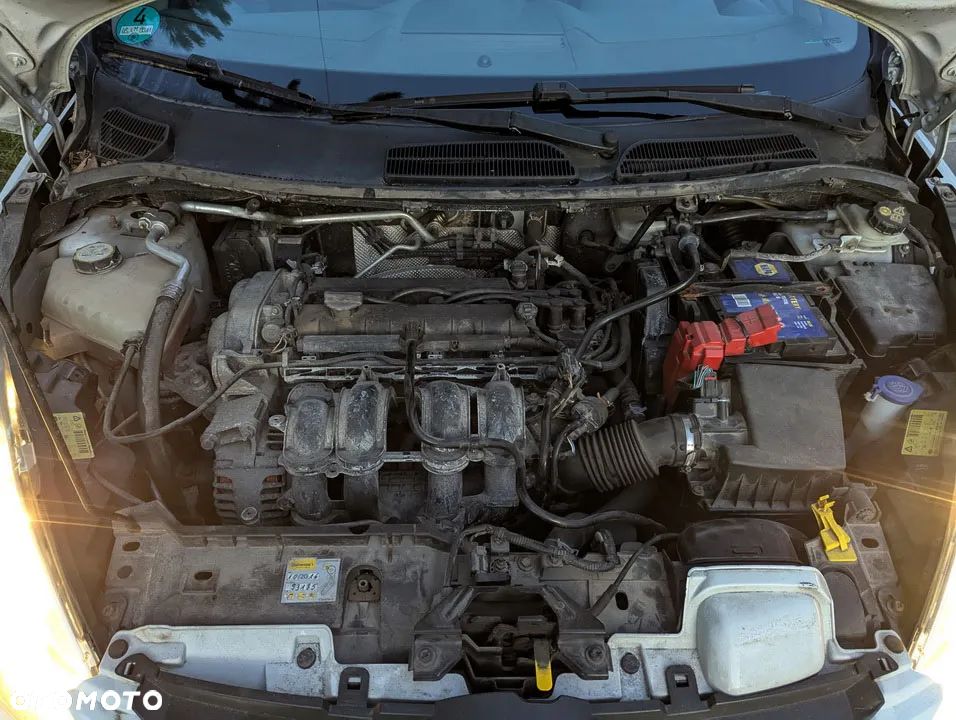 Ford Fiesta 1.6 Sport - 20