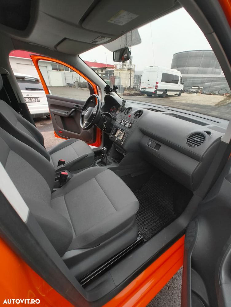 Volkswagen Caddy - 11