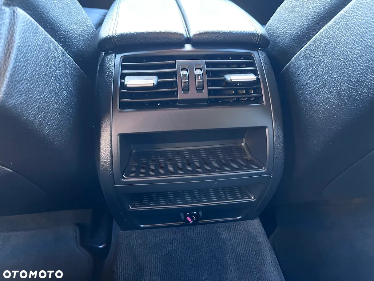 BMW Seria 5 520d - 18