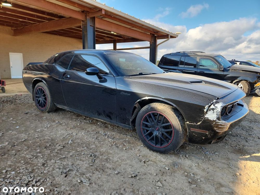 Dodge Challenger Automatik SXT Plus - 9