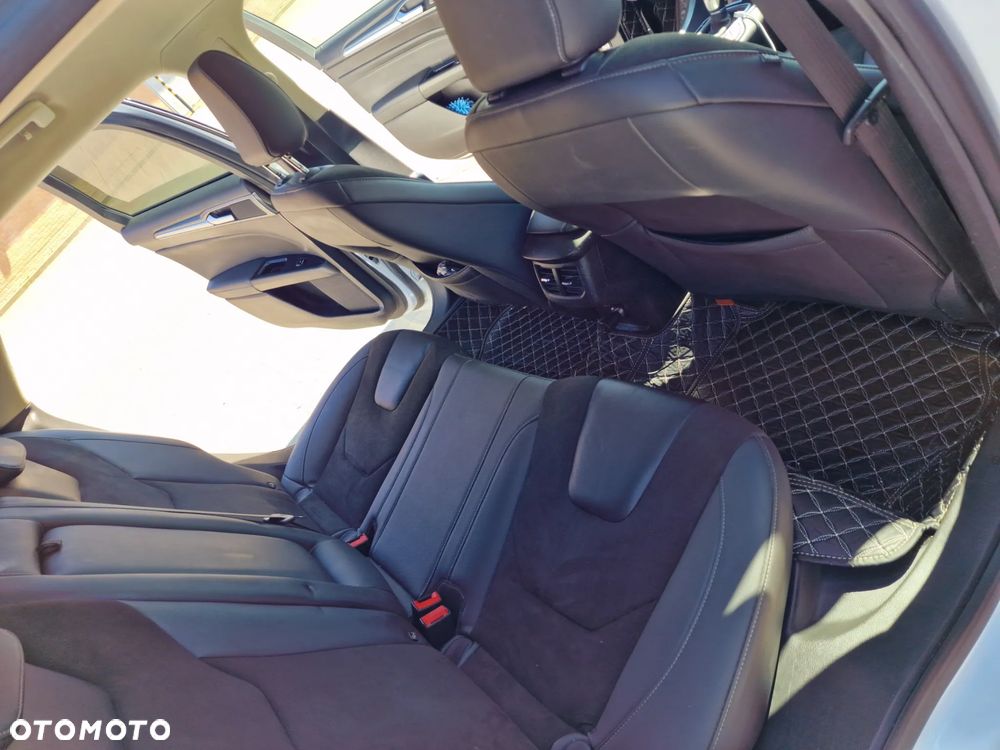 Ford Mondeo 2.0 TDCi Titanium 4WD PowerShift - 10