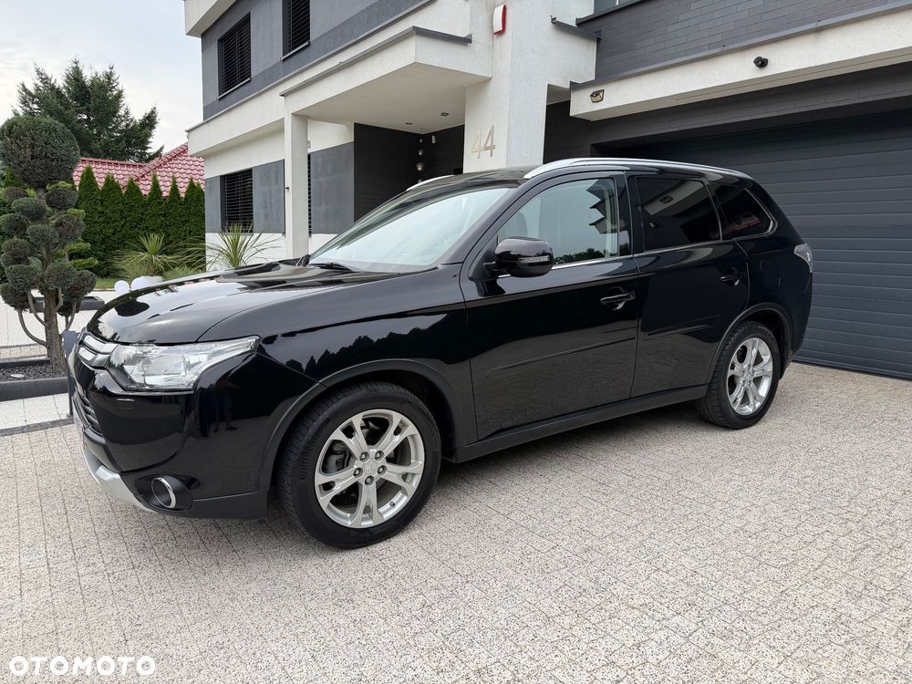 Mitsubishi Outlander 2.0 4WD CVT Diamant Edition+ - 9