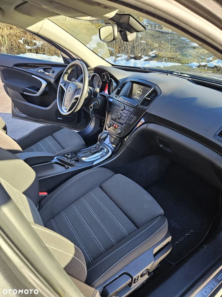 Opel Insignia 2.0 T Cosmo 4x4 - 14