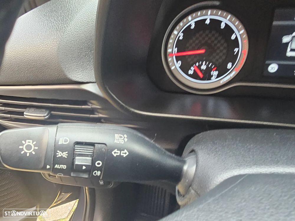Hyundai Bayon 1.2 Select - 12