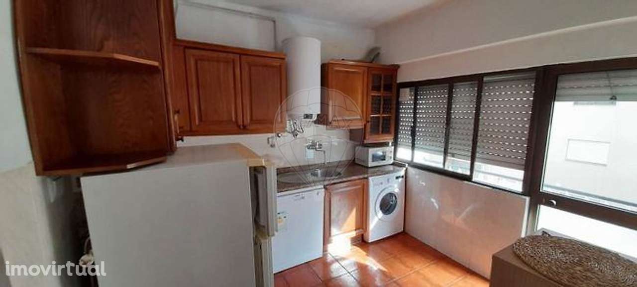 Apartamento T3 junto ao Arco da Porta Nova - Grande imagem: 4/16