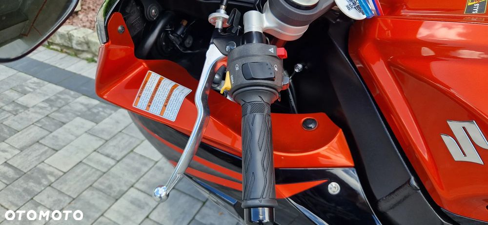 Suzuki GSX-R - 9