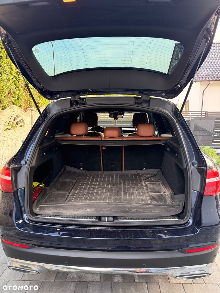 Mercedes-Benz GLC 220 d 4Matic 9G-TRONIC - 11