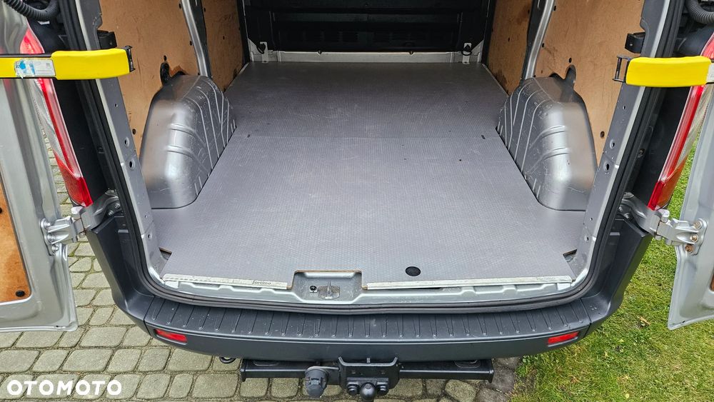 Ford Custom 2,2TDCI 155KM - 35