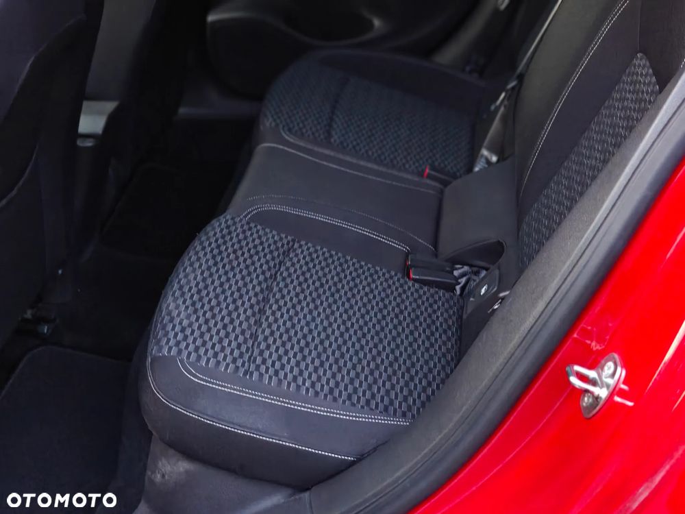 Opel Astra 1.4 Turbo Active - 21