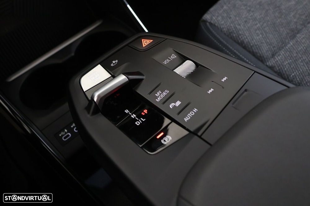 BMW 225xe Active Tourer e xDrive - 24