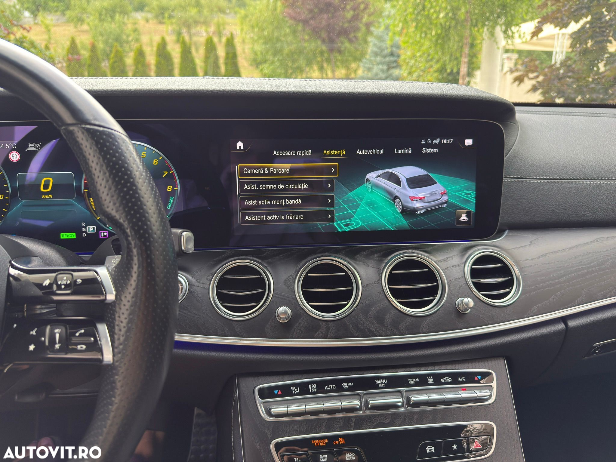 Mercedes-Benz E 300 9G-TRONIC AMG Line - 33