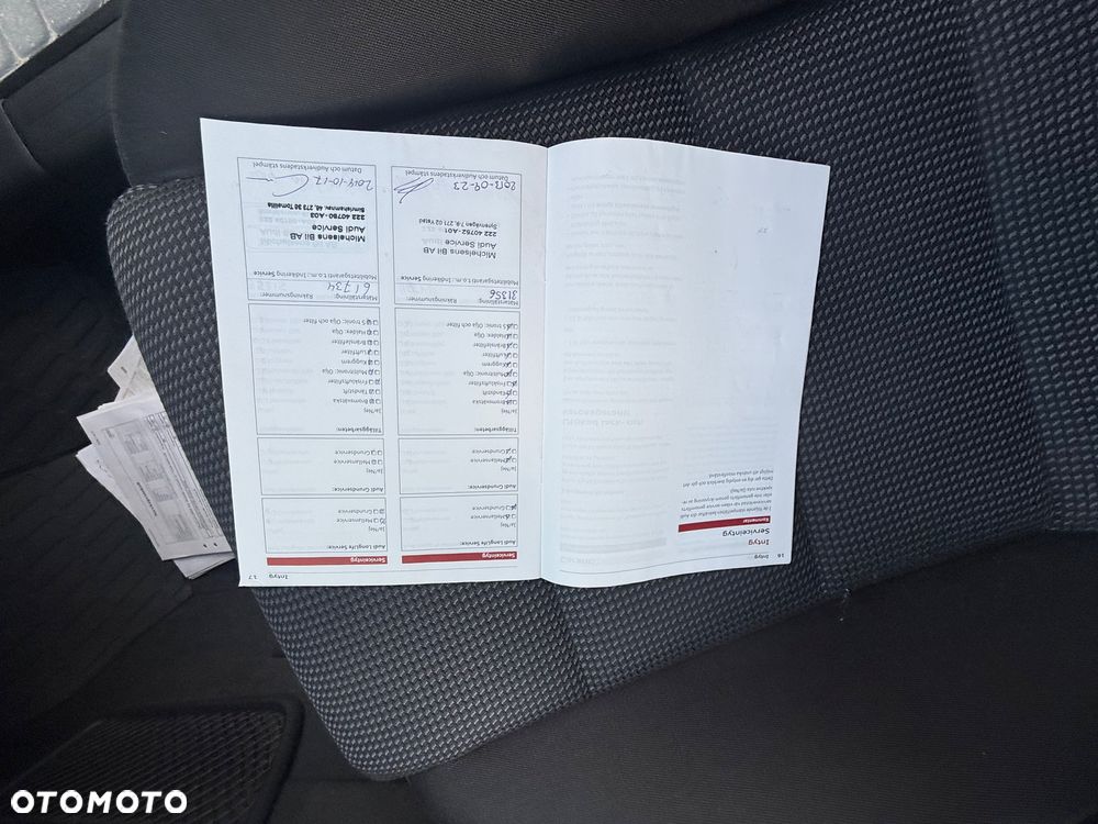 Audi A3 Sportback 1.6 TDI DPF S tronic S line Sportpaket - 27