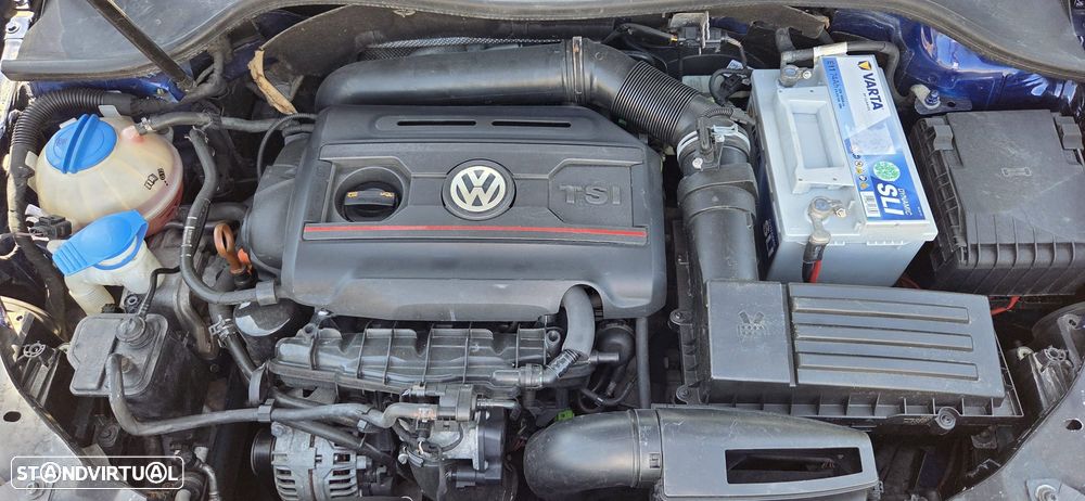 VW Golf 2.0 GTI DSG - 20