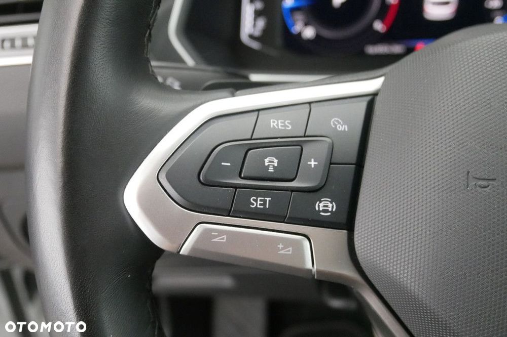 Volkswagen Tiguan 1.5 TSI EVO Elegance DSG - 24