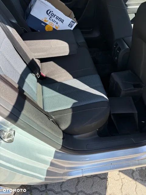 Volkswagen Passat Variant 1.6 TDI BlueMotion - 8