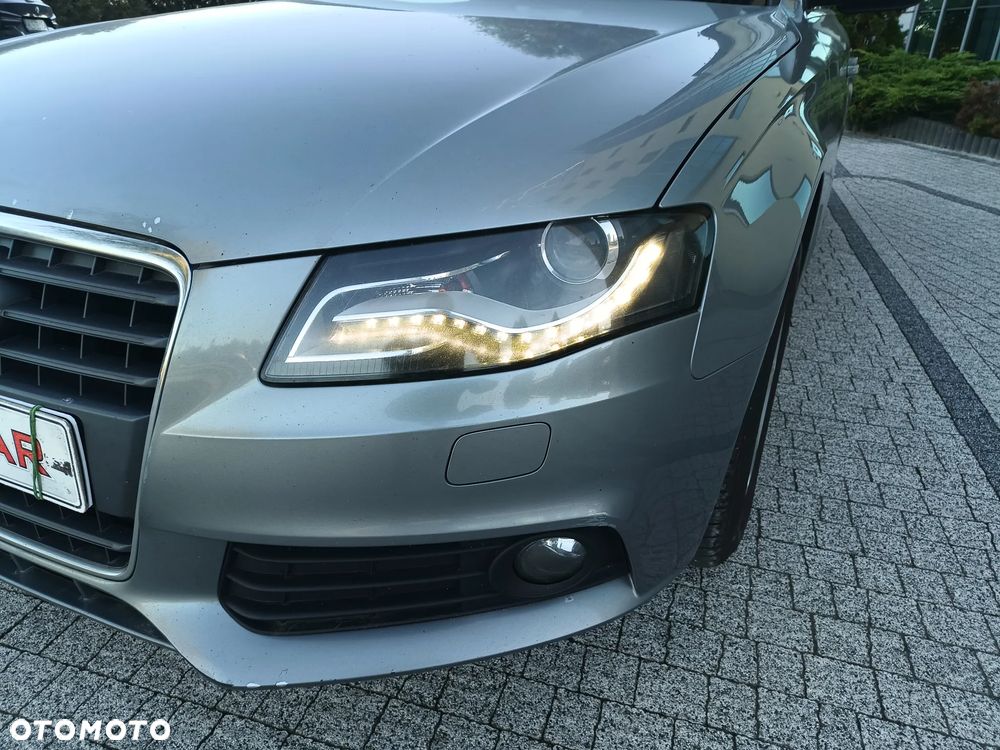 Audi A4 Avant - 13
